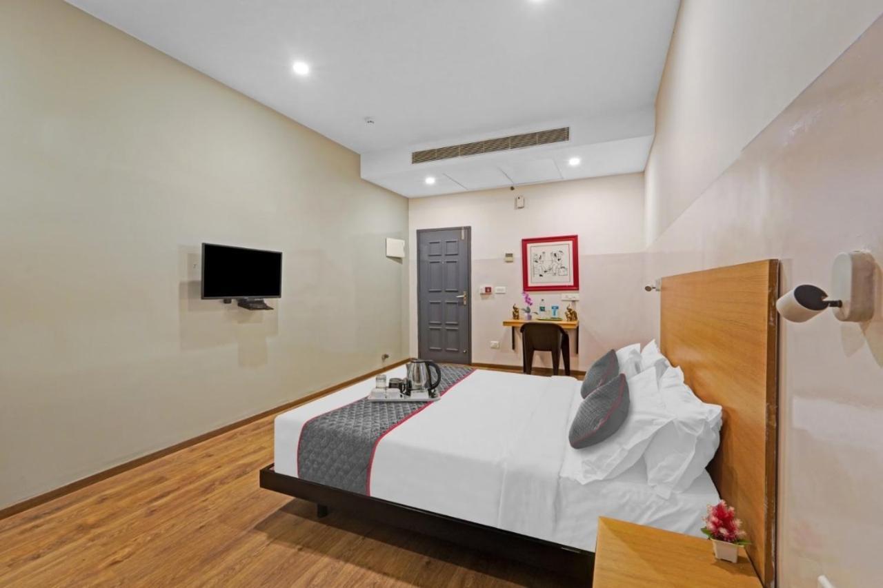 Ks Residency Hotell Chennai Eksteriør bilde
